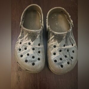 Kids Camo RealTree Crocs Size 11 toddler/ little kid